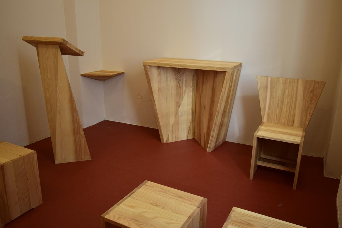 Mobiliář kaple sv. Martina - Image 5